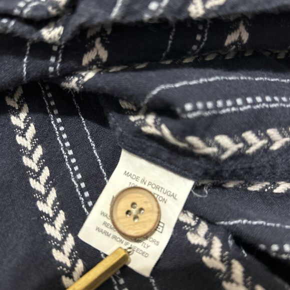 J. Peterman Shirt Blue Textured Geometric Relaxed Henley Long Sleeve Men's XL - Picture 7 of 11